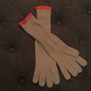 Long knit gloves